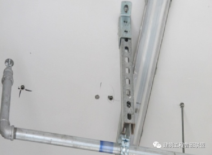 支吊架制作安装多少钱一公斤_成品支吊架安装_支吊架安装要求